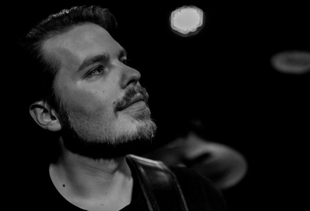 Kristofs Korzeks - mūziķis, ģitārists un pasniedzējs no Vācijas