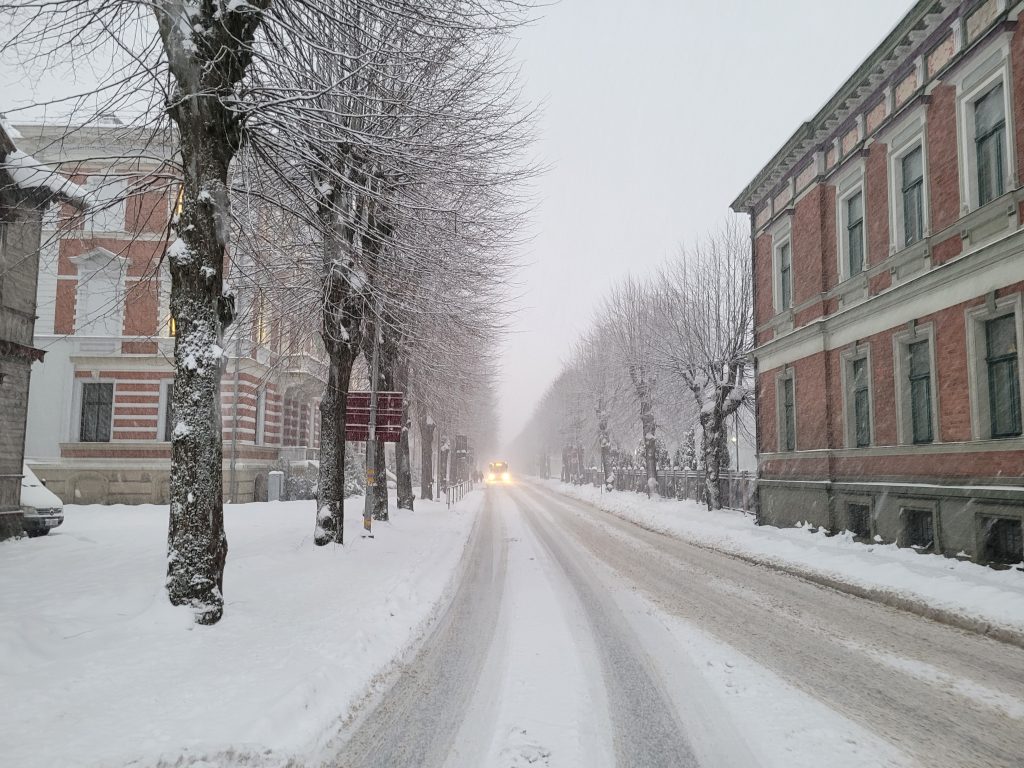 Sniegotas Liepājas ielas