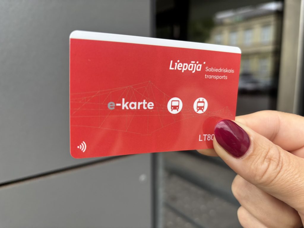 Jāunā e-karte