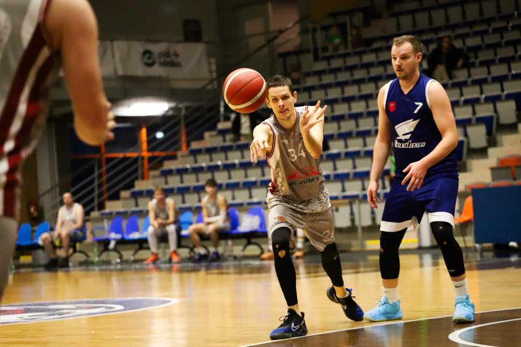 Basketbola spēle